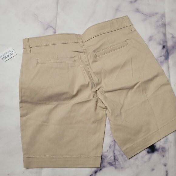 Old Navy Rolled Oats Boys Bermuda Shorts - Picture 4 of 5